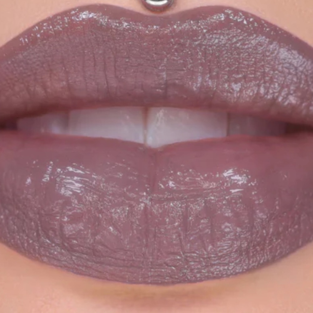 NIB Jeffree Star Scorpio Shiny Trap Lipstick